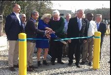 421-Ribbon-Cutting