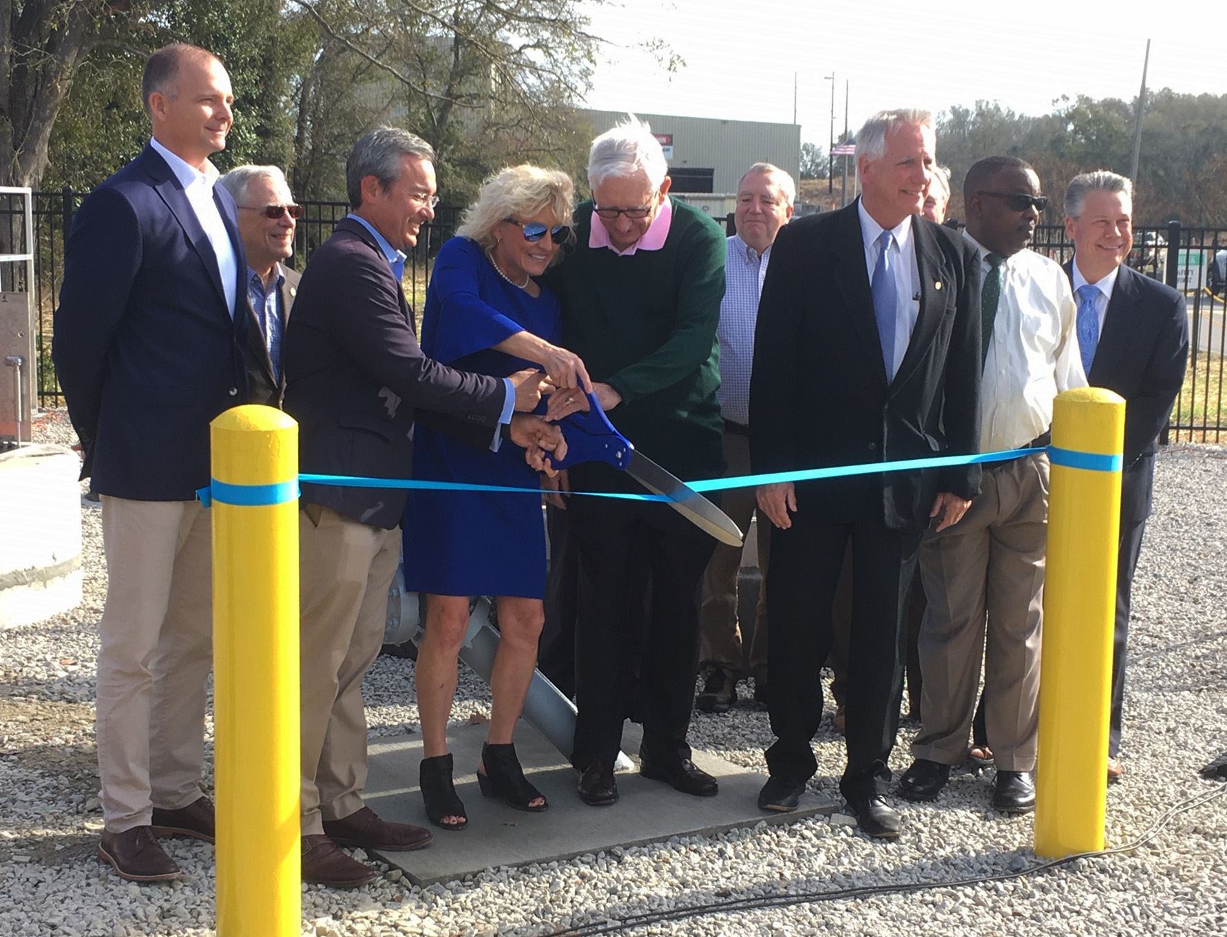 421-Ribbon-Cutting